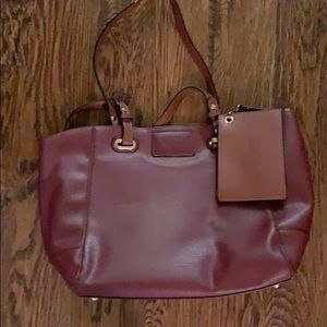 Maroon tote
